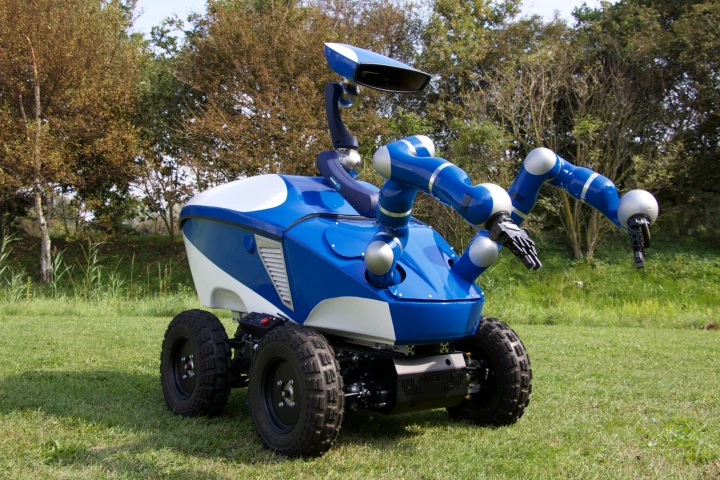 ESA's Interact Centaur rover, developed for telerobotics experiments