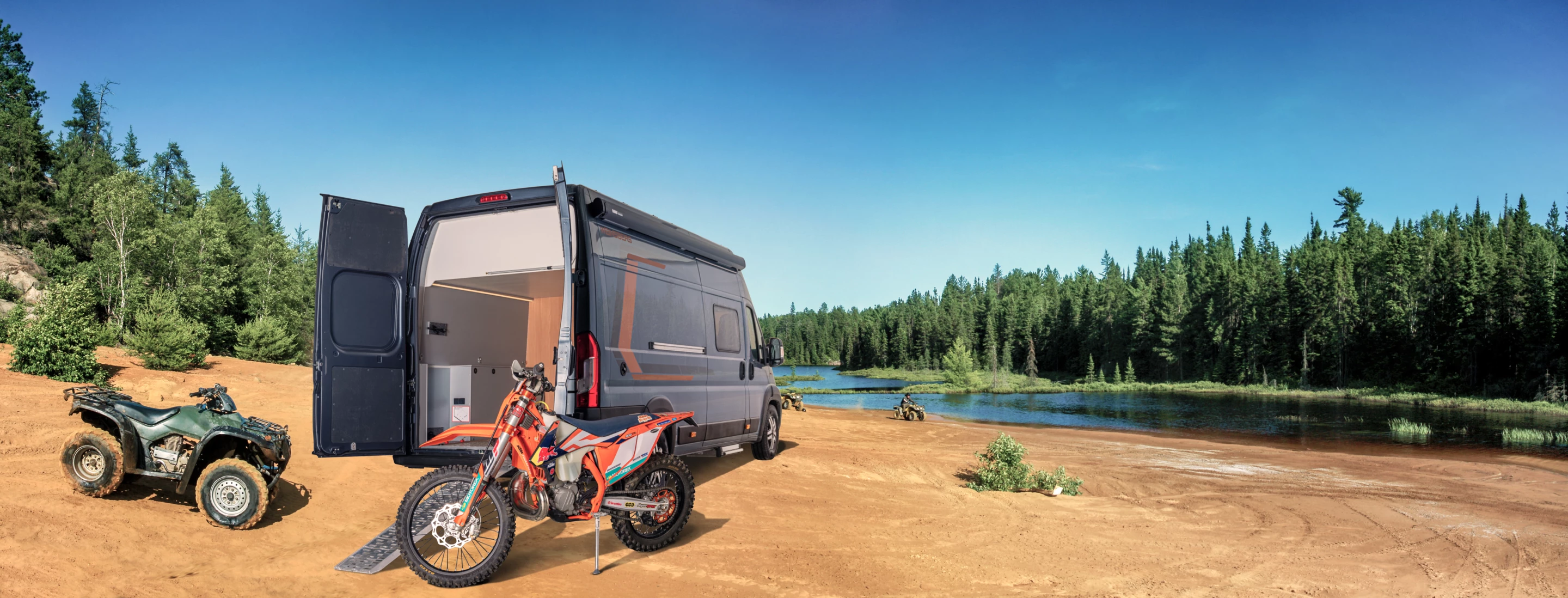 Weinsberg's 630 MEG Outlaw floor plan is available on both CaraBus and CaraTour camper vans for the same base price
