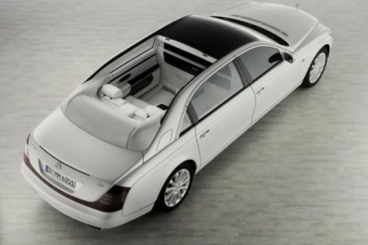 The open-top Maybach Landaulet