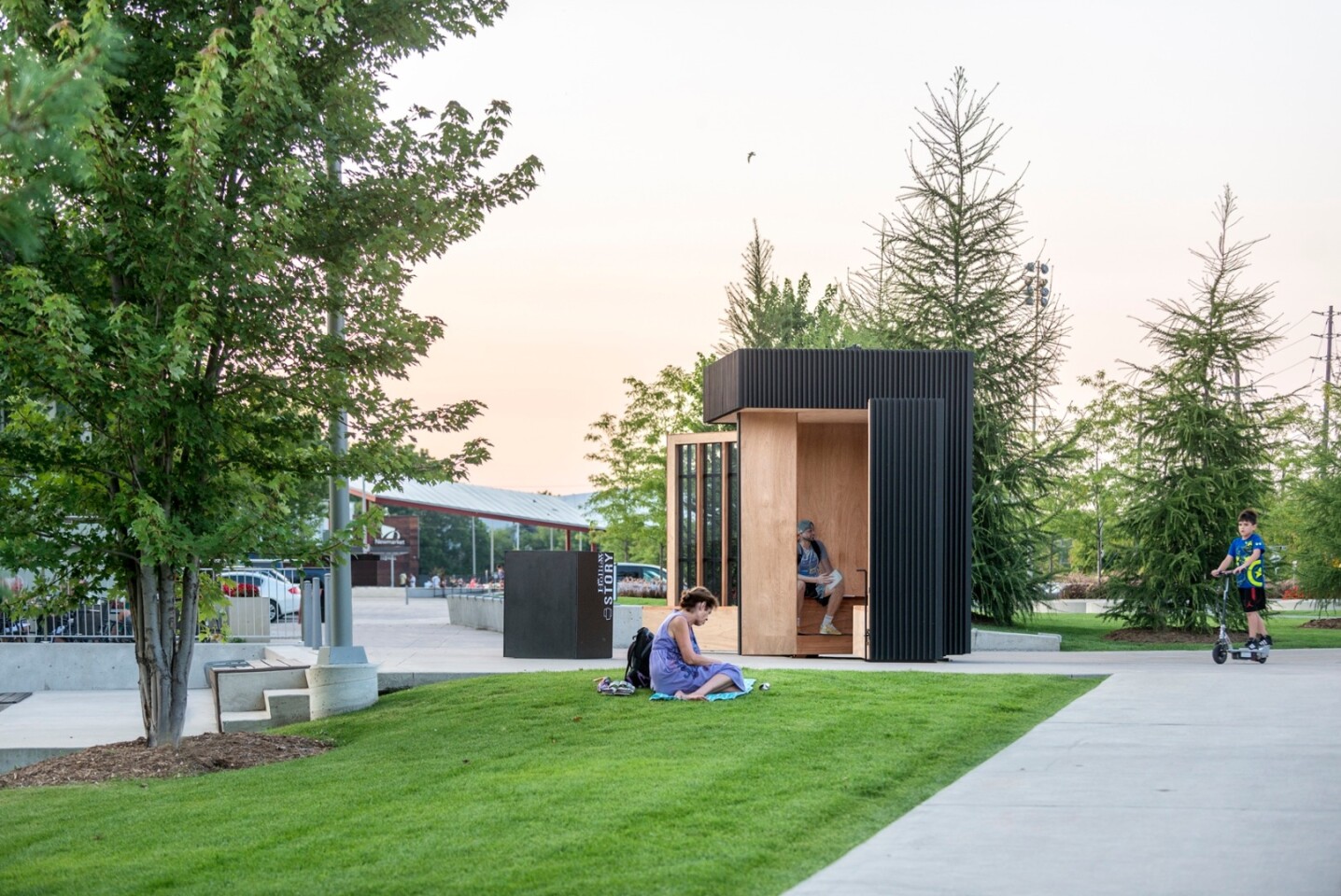 The Story Pod is located in the town of Newmarket, near Toronto, Canada