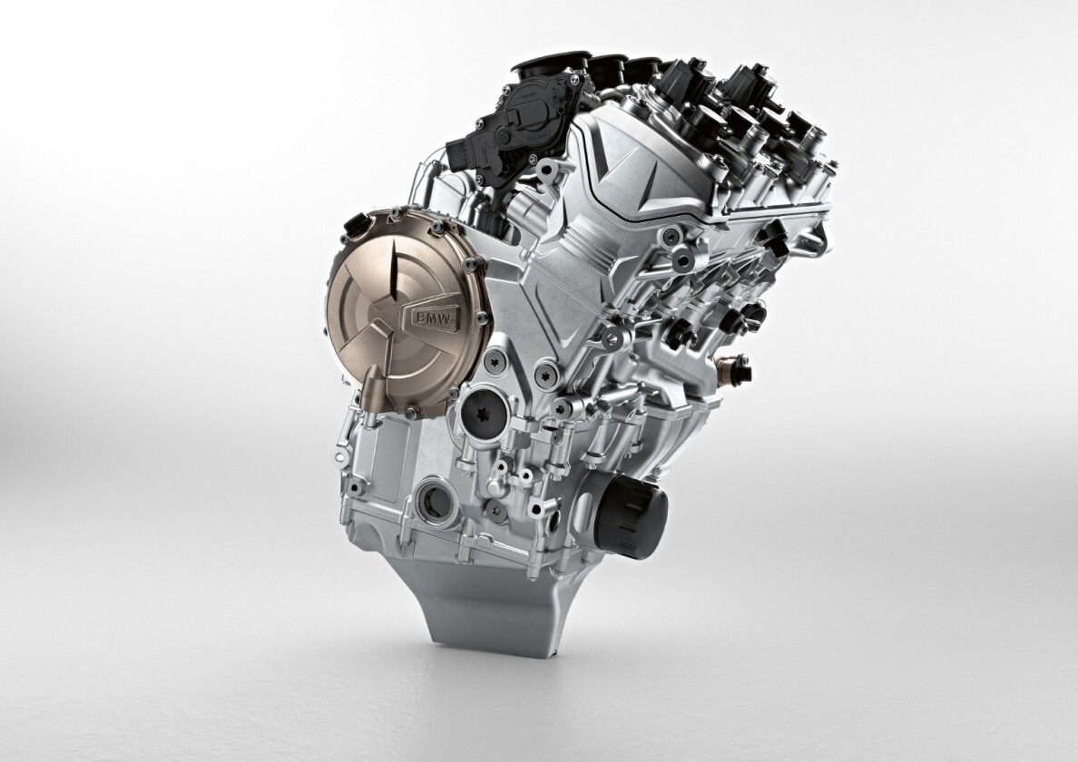 2019 BMW S1000RR: impossibly compact 998cc inline 4 motor