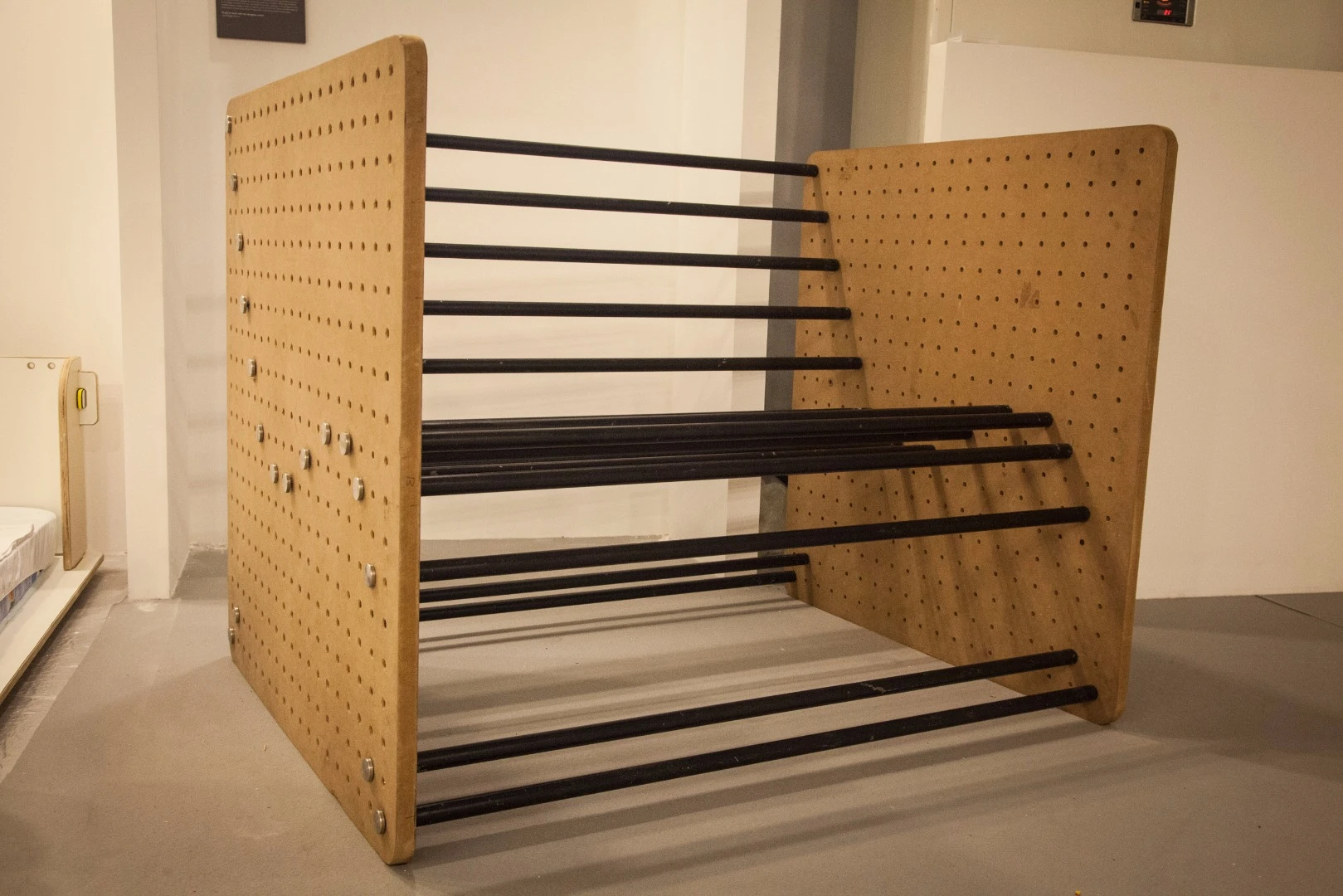 Global Grad Show: Dot, by Rijas M.P from the Indian Institute of Technology Guwahati, is a system of variable modular furniture for space-saving in urban areas