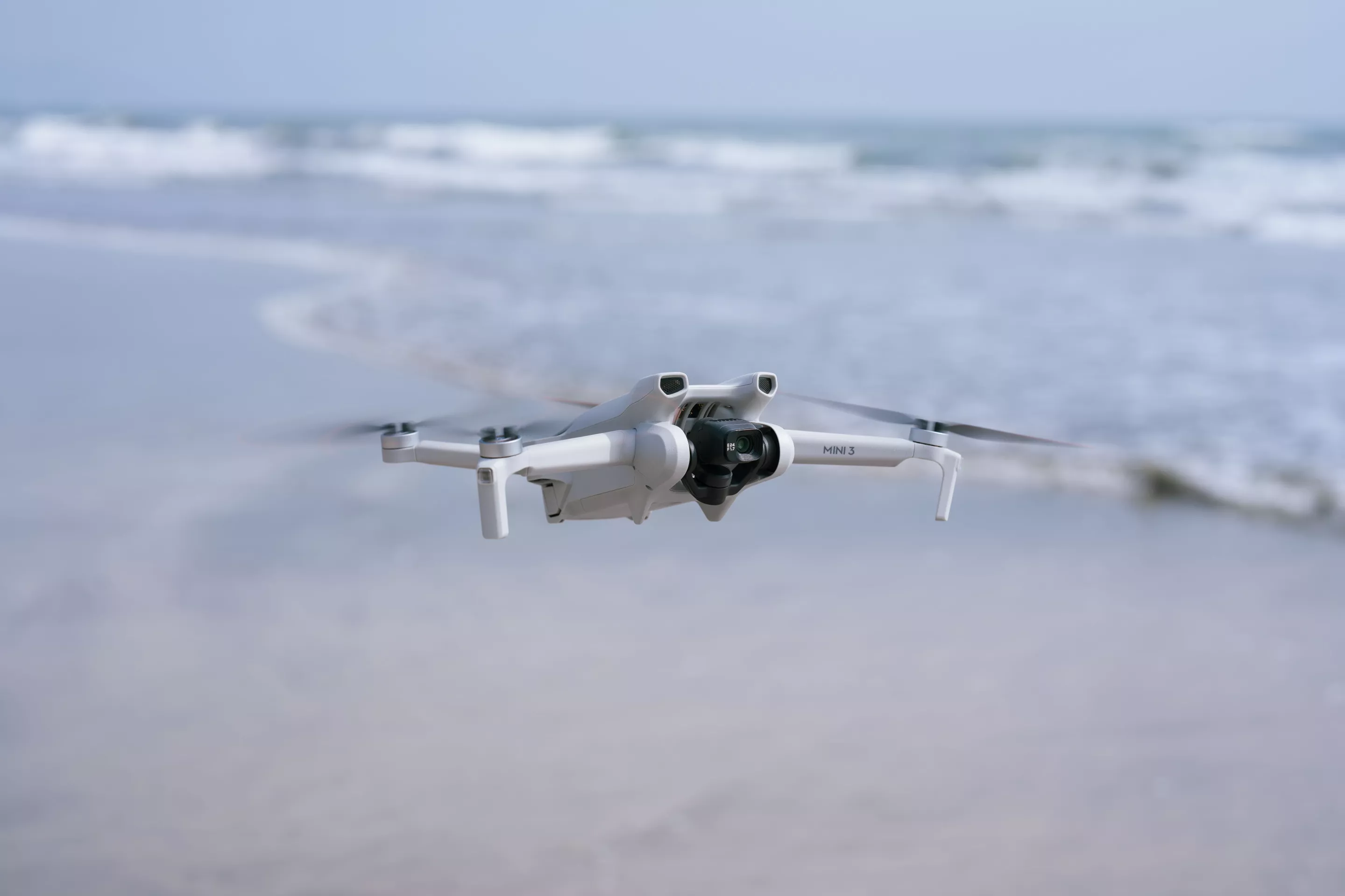 The Mini 3 can capture 4k HDR footage at 30 frames per second or 12-megapixel RAW/JPEG still images