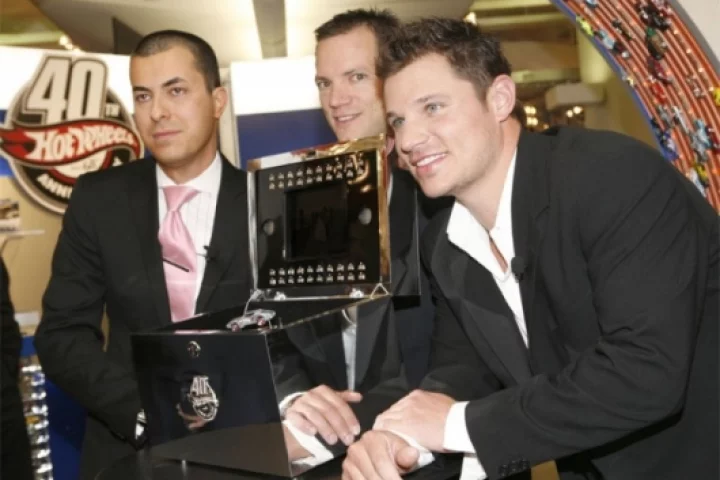 Nick Lachey unveils a one-of-a-kind jeweled Hot Wheels car