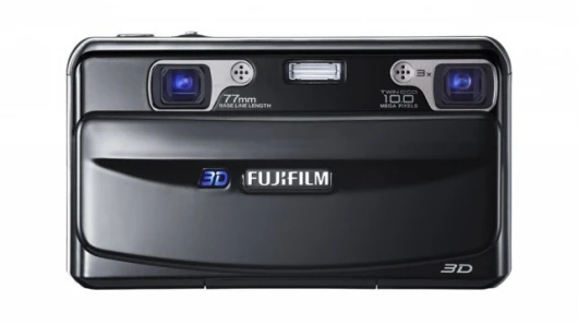 The Fujifilm FinePix Real 3D W1 features two 3x lens and image sensors