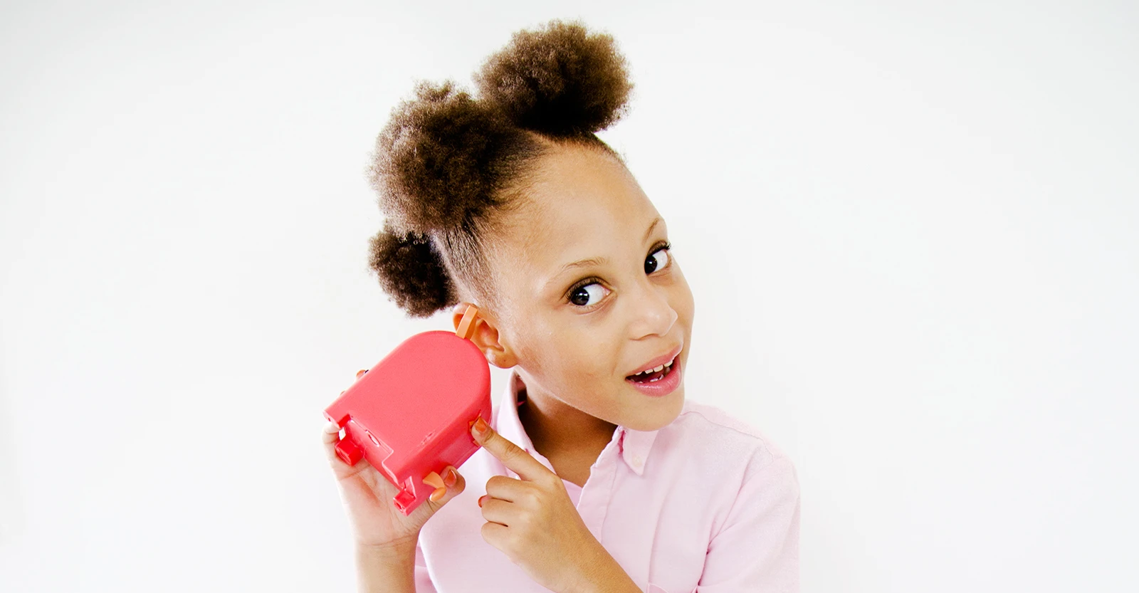 Toymail lets family and friends send voice messages to kids toys (Photo: Toymail Co)