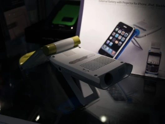 The MiLi Pro mobile projector