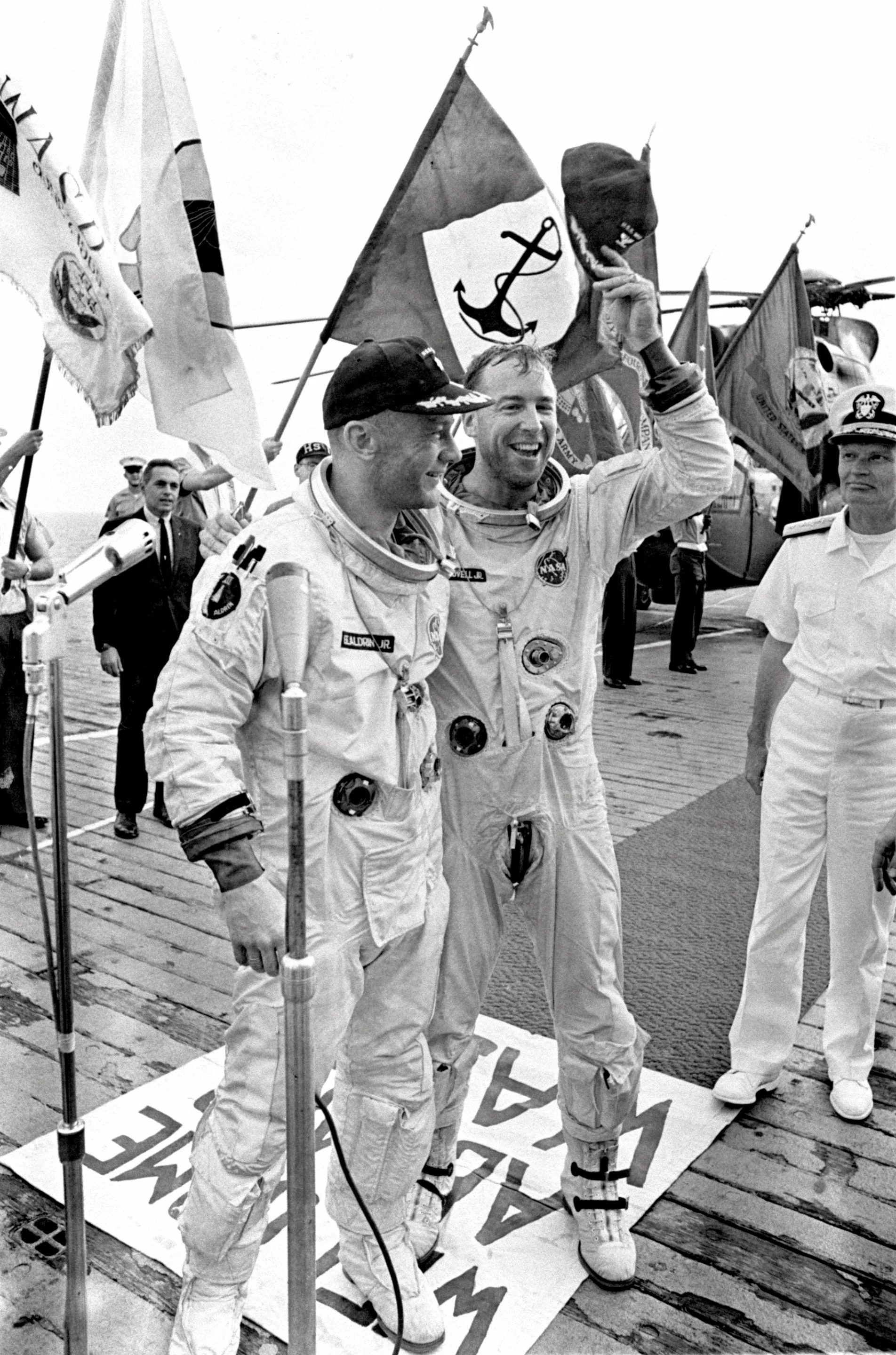 Jim Lovell and Buzz Aldrin on the deck of the USS Wasp following the final Gemini mission (Photo: NASA)