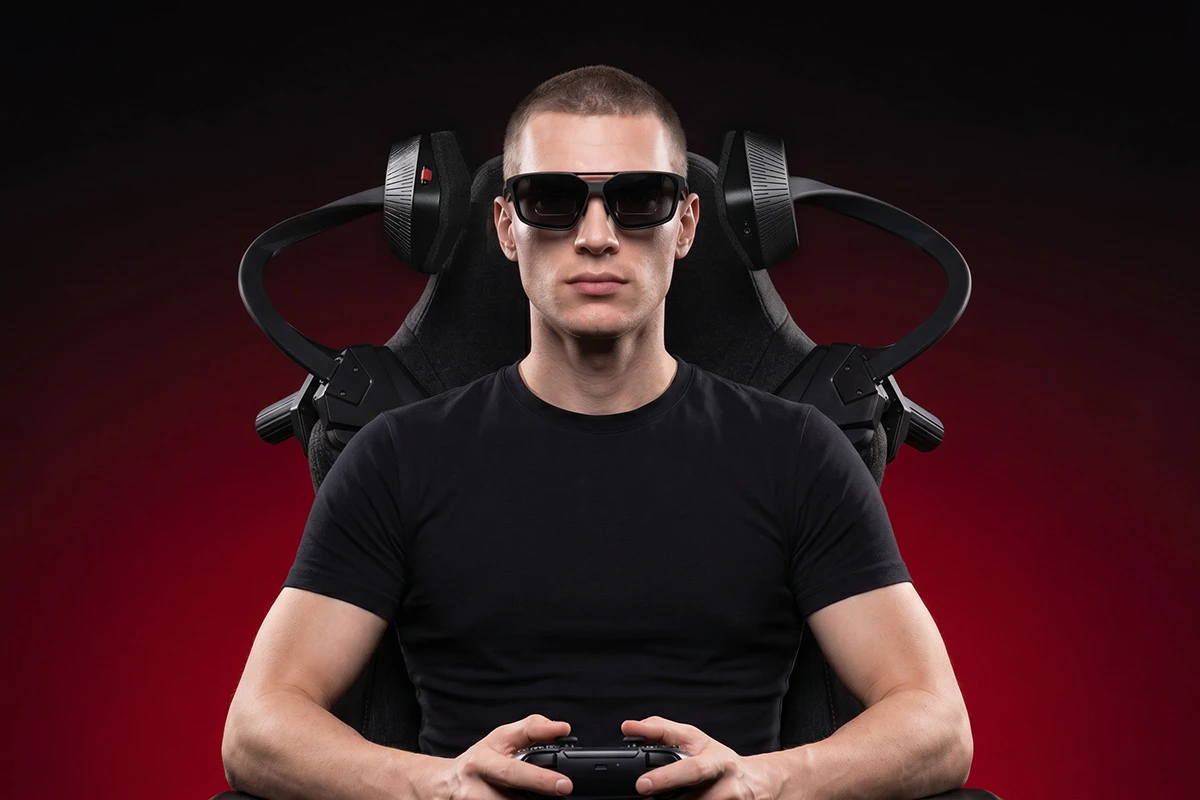 The Chimera puts floating speakers right by your earholes for immersive gaming audio