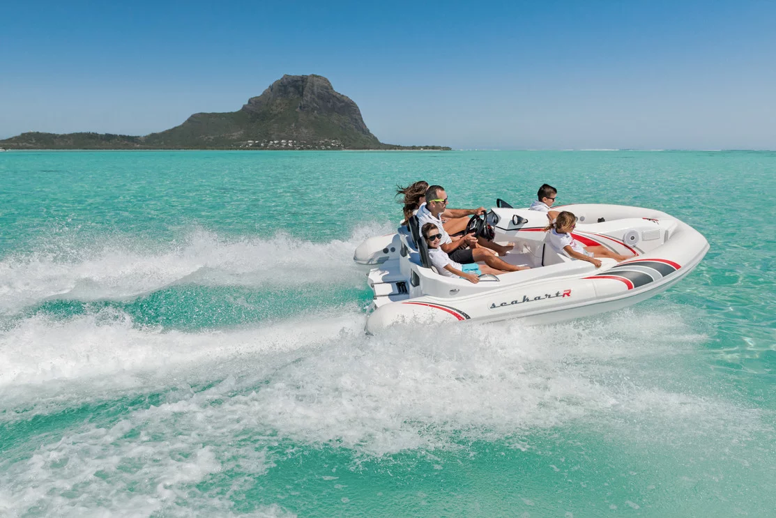 The Seakart 335 features fiberglass parts and inflated tubes around the core of the craft