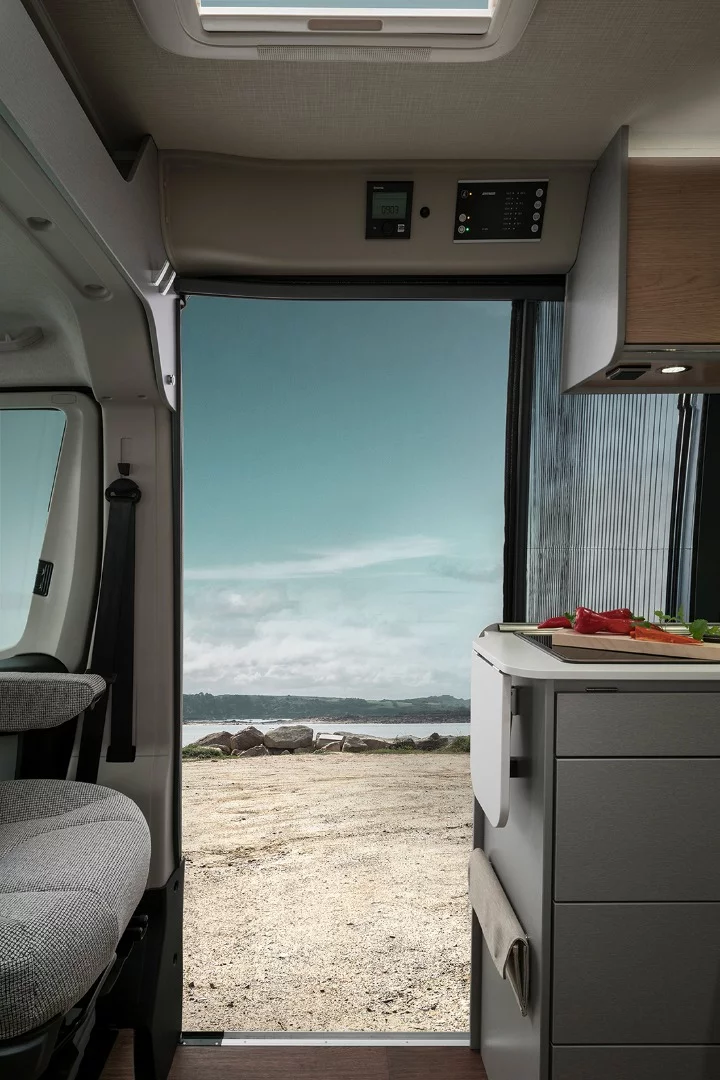 The Free comes standard with a sliding screen door