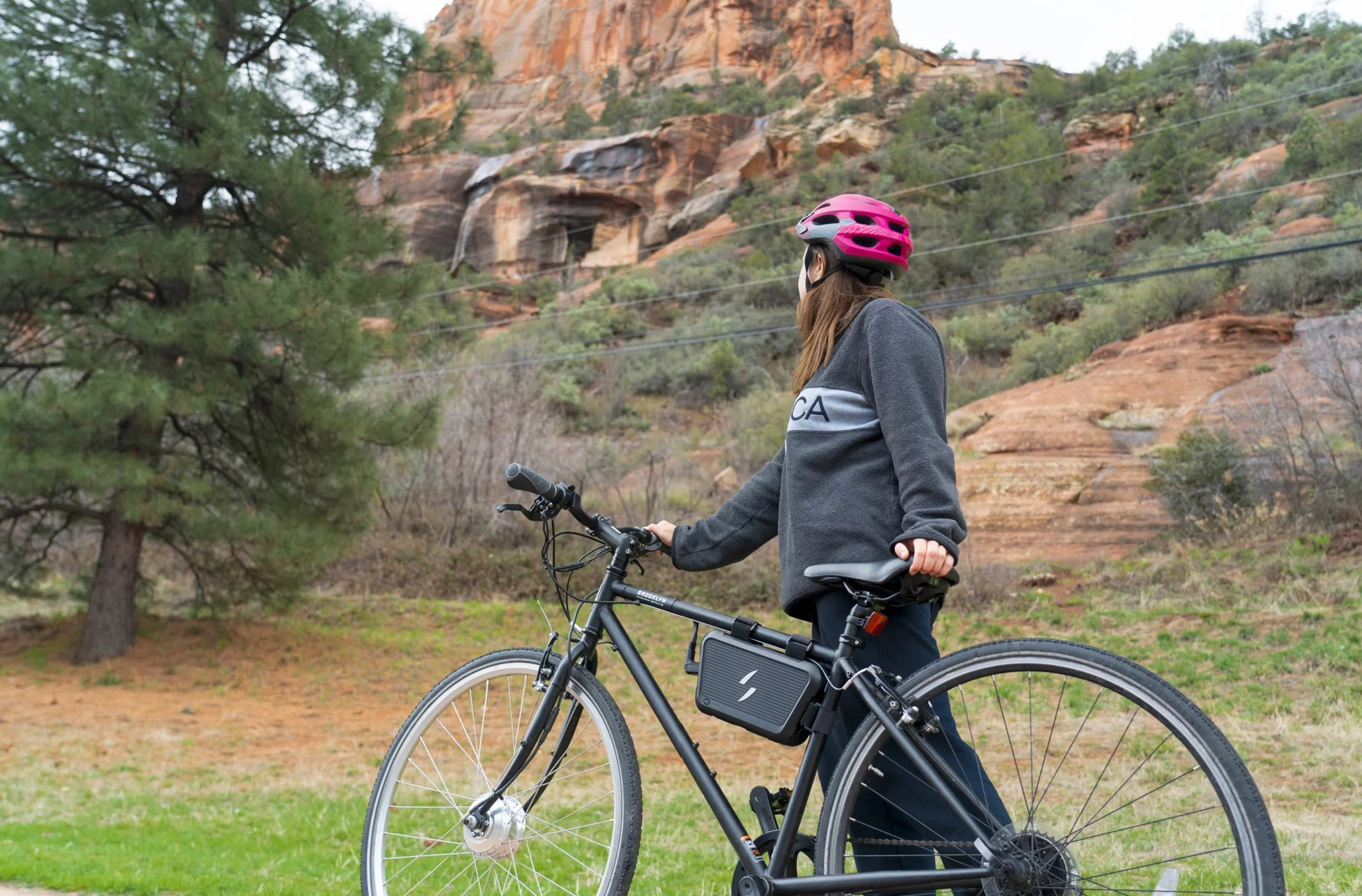 The Swytch Go battery pack is available in three capacities: a standard version for up to 20 miles, a + flavor for up to 40 miles and a ++ variant for up to 60 miles