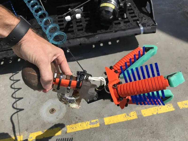 A three-finger version of the soft gripper