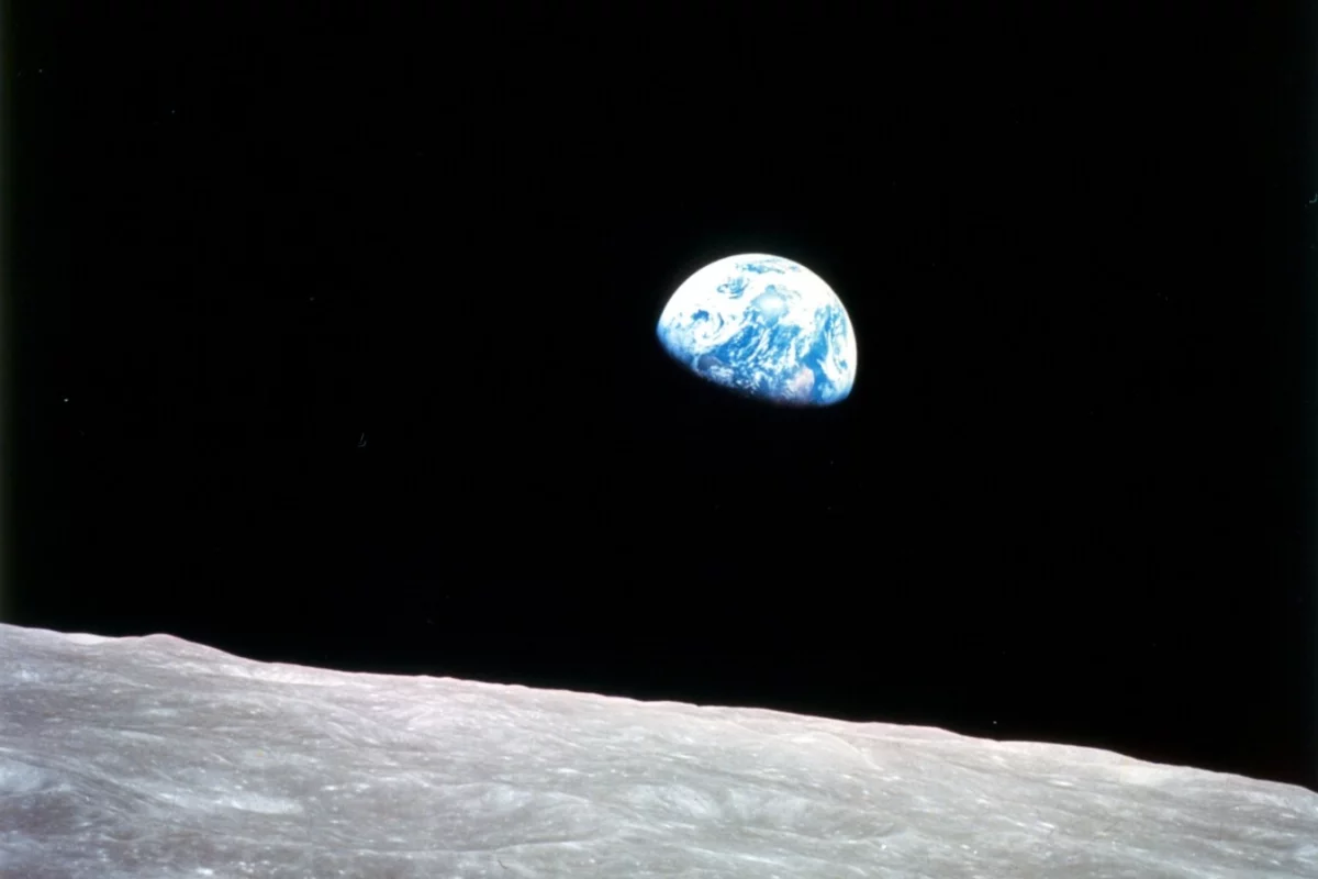 The famous Earthrise photo