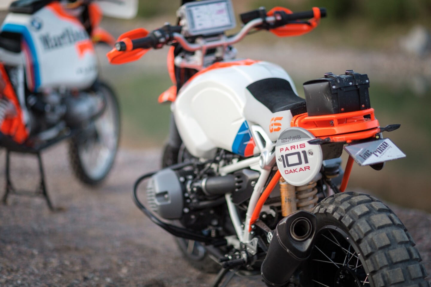 The Lac Rose concept has enough bits to give a nod to past Dakar rally winners