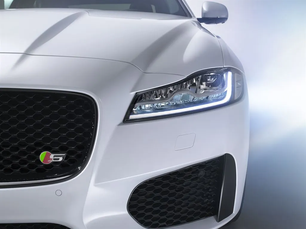 The 2016 Jaguar XF has improved airflow over the front wheels
