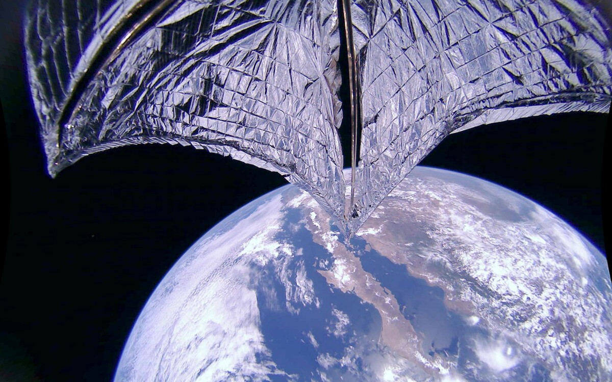 The LightSail 2 solar sail