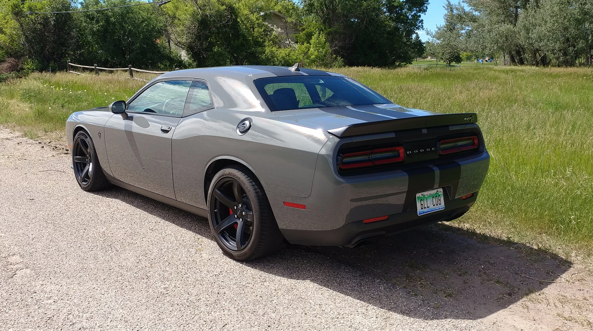 Dodge says that the SRT Hellcat Challenger can go from 0-60 mph (0-92 km/h) in 3.6 seconds