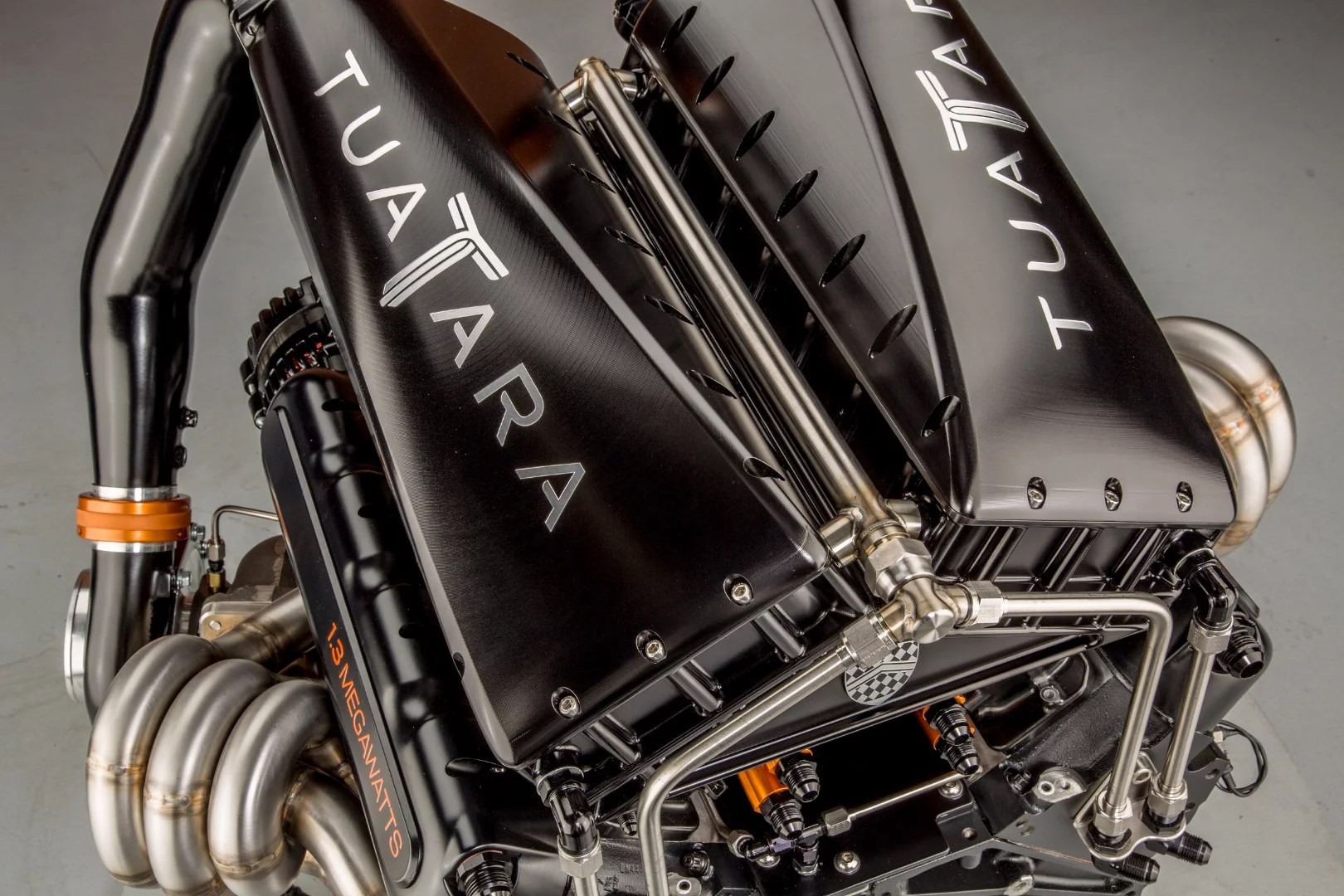 Tuatara V8 engine