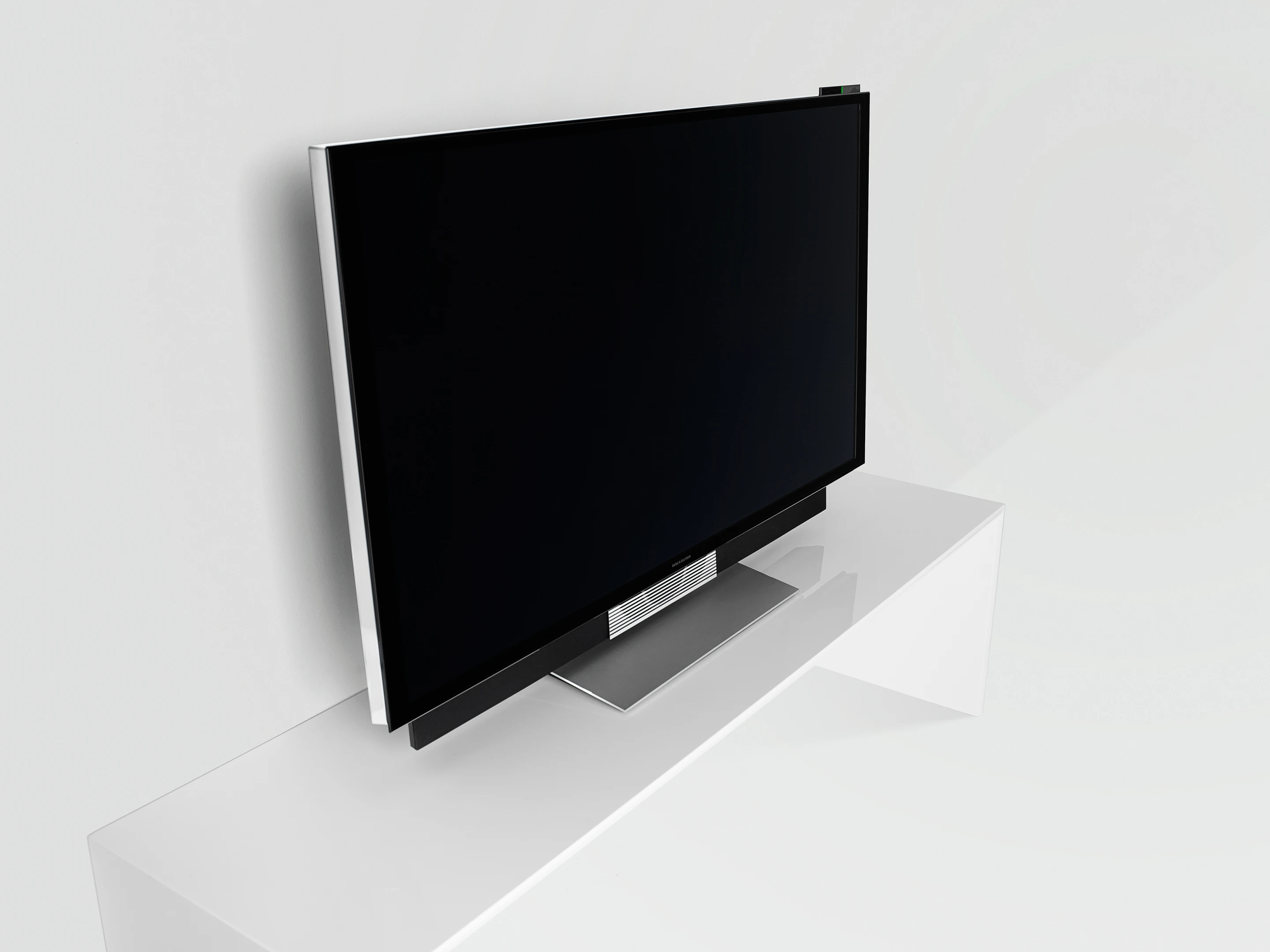 The new BeoVision has been treated to high-grade anti-reflection coatings on both sides of the screen's dual layer reinforced glass display to reduce annoying reflection by a claimed 98 percent