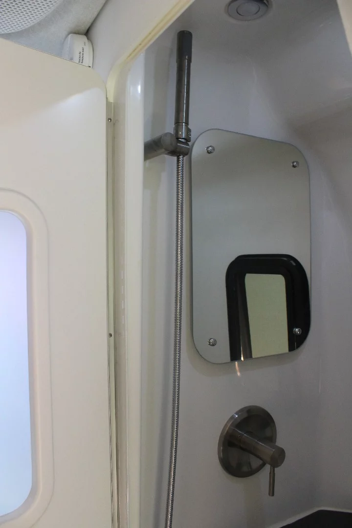 Airstream Nest wet bath