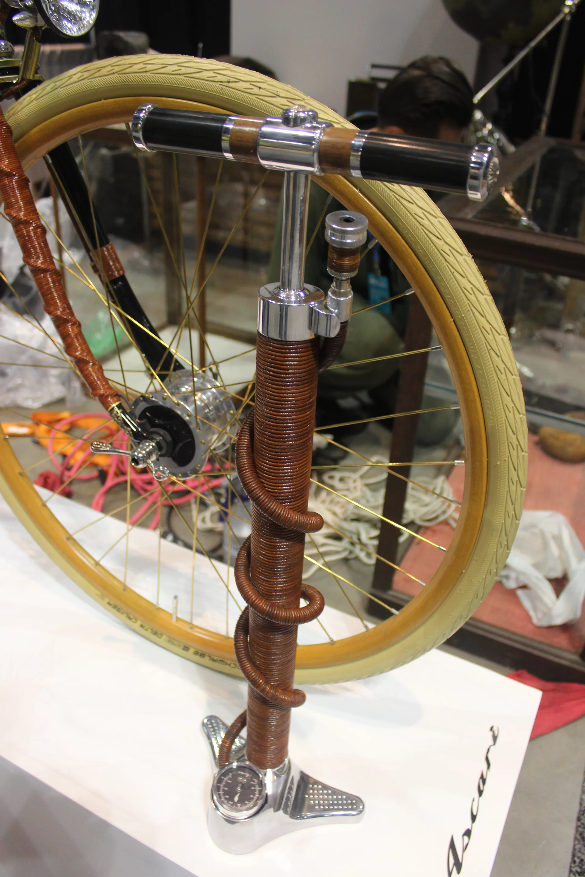 Ascari also offers a not-too-shabby floor pump