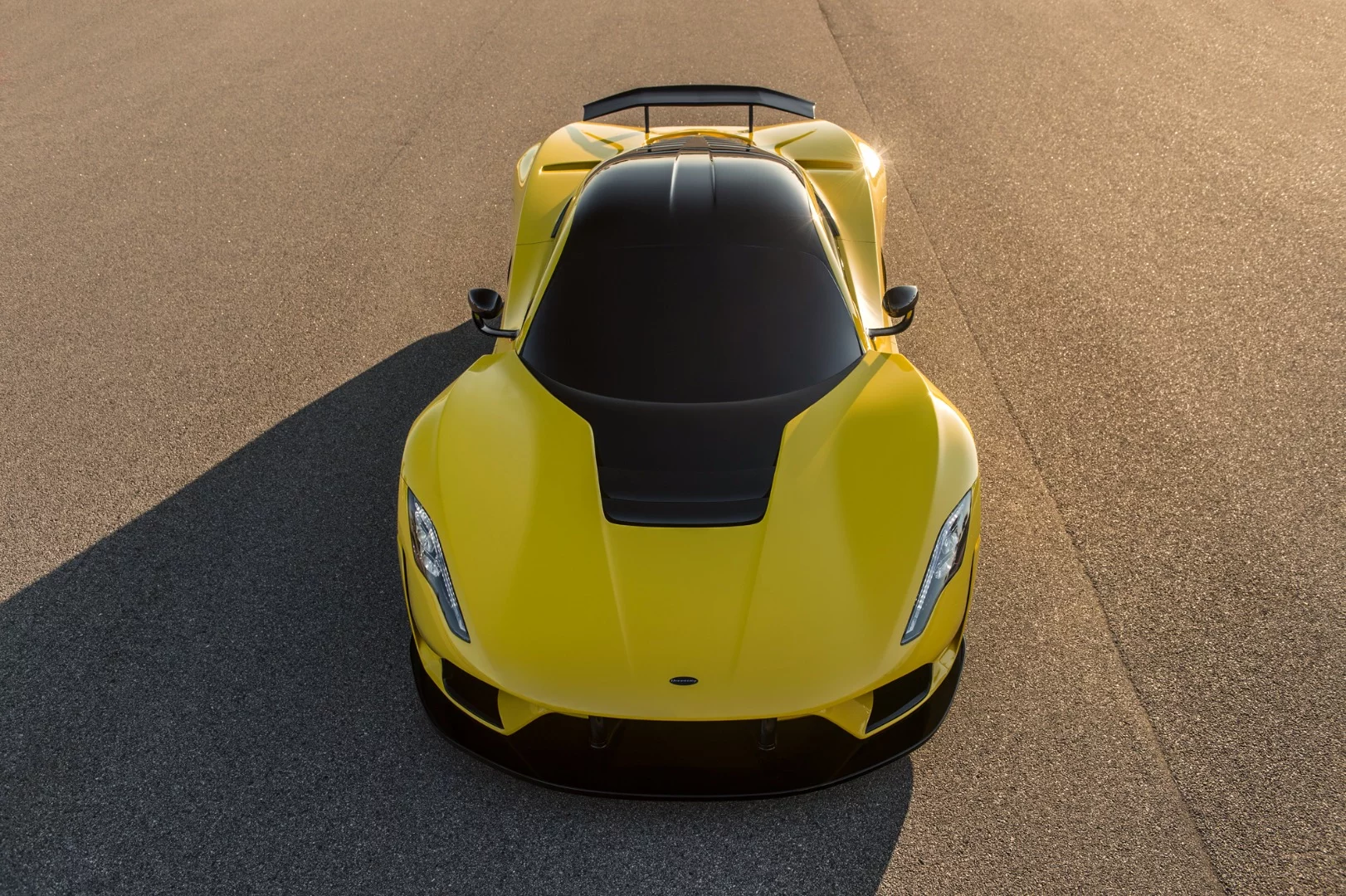 A newly designed chassis and carbon fiber body give Hennessey's Venom F5 hypercar a curb weight of 2,950 lb (1,338 kg)