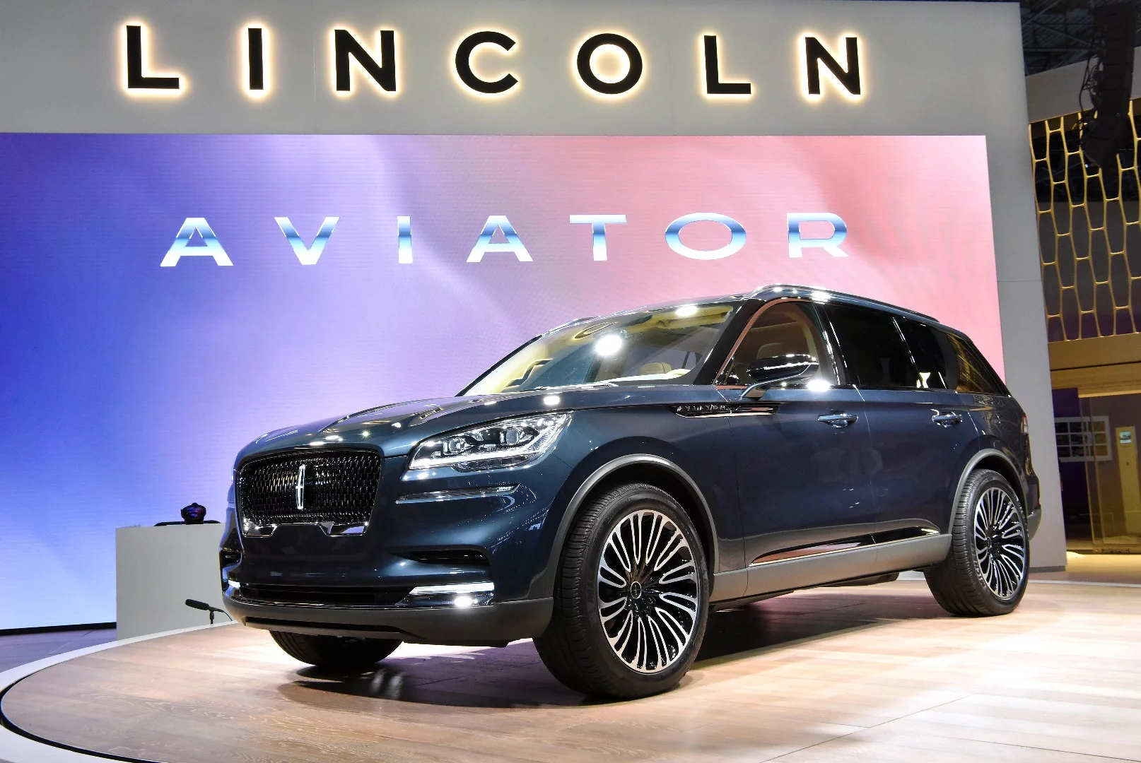 Lincoln debuts the Aviator preview vehicle at the 2018 New York International Auto Show