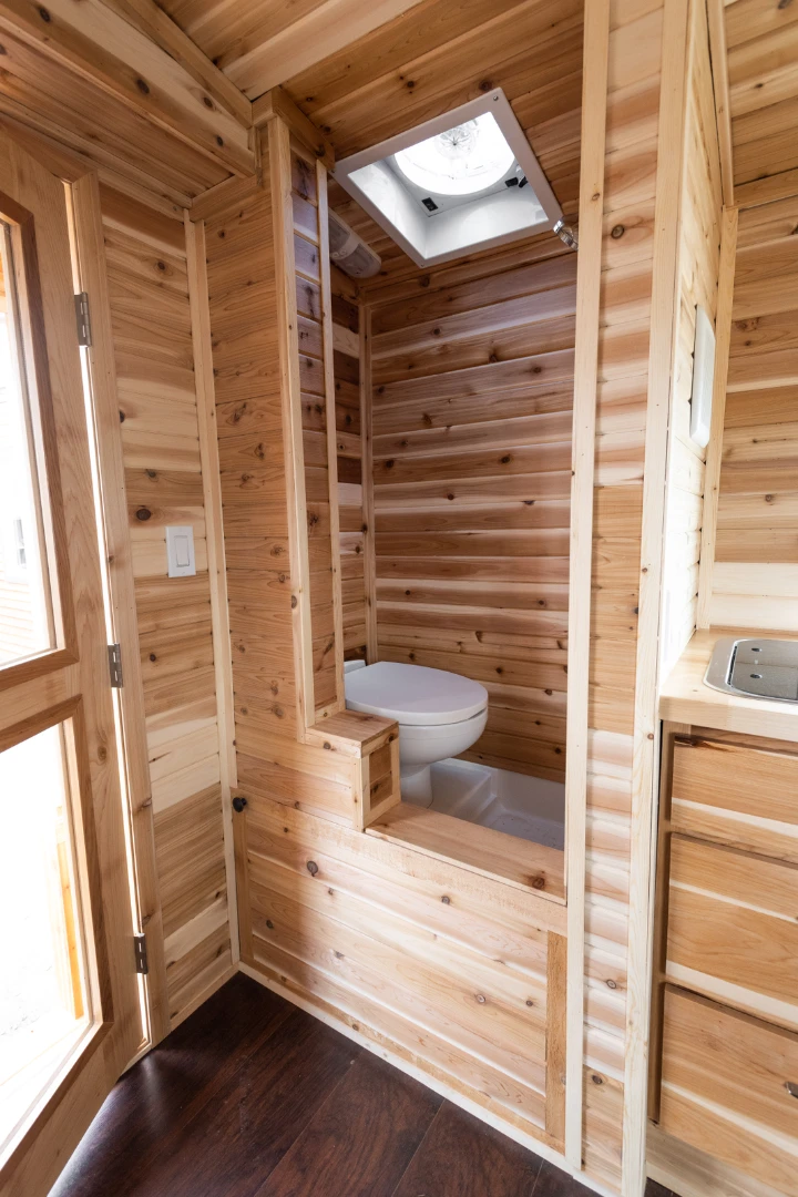 The Tiny Traveler's bathroom