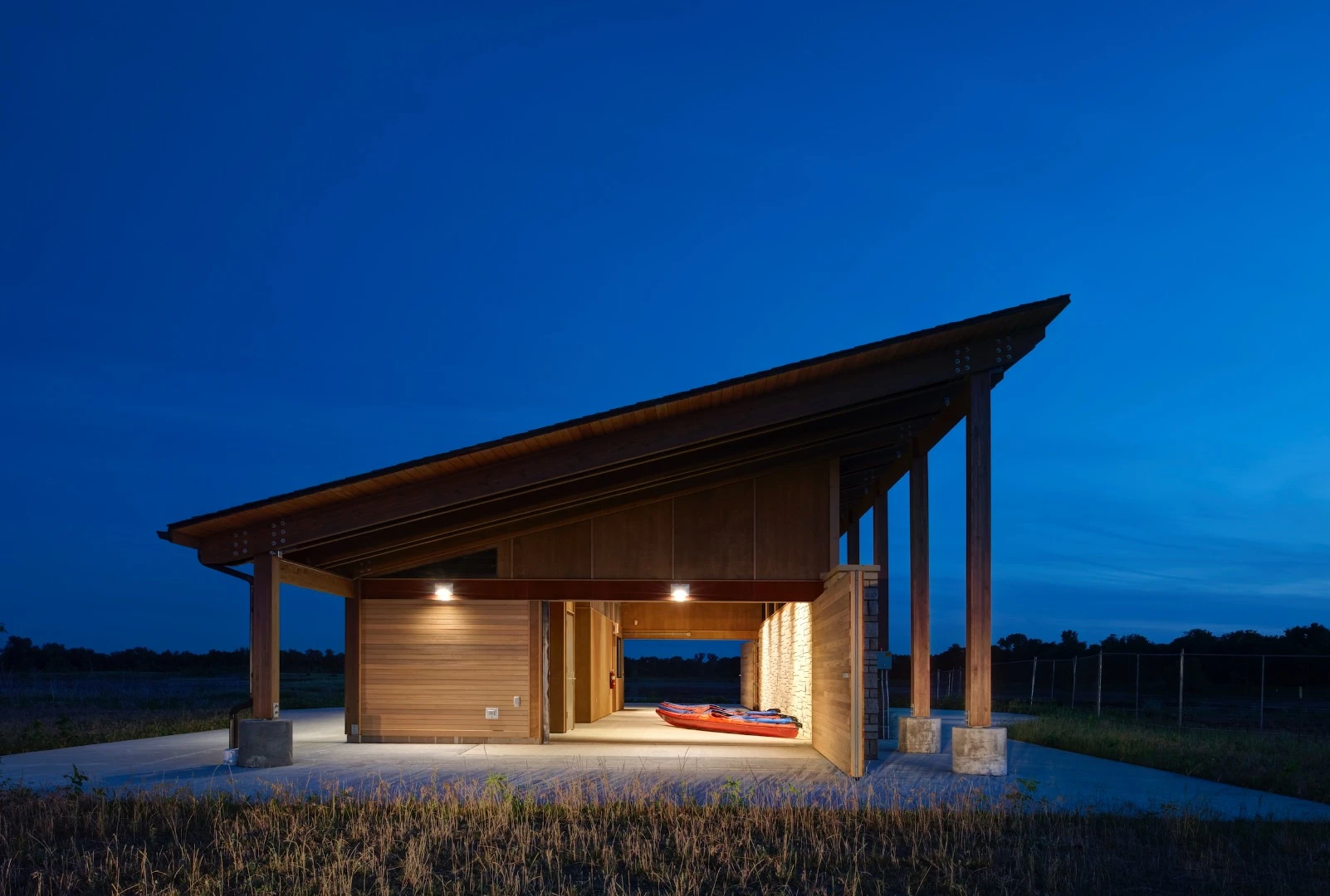 The Terry Trueblood Boathouse by ASK Studio won the Regional Excellence award