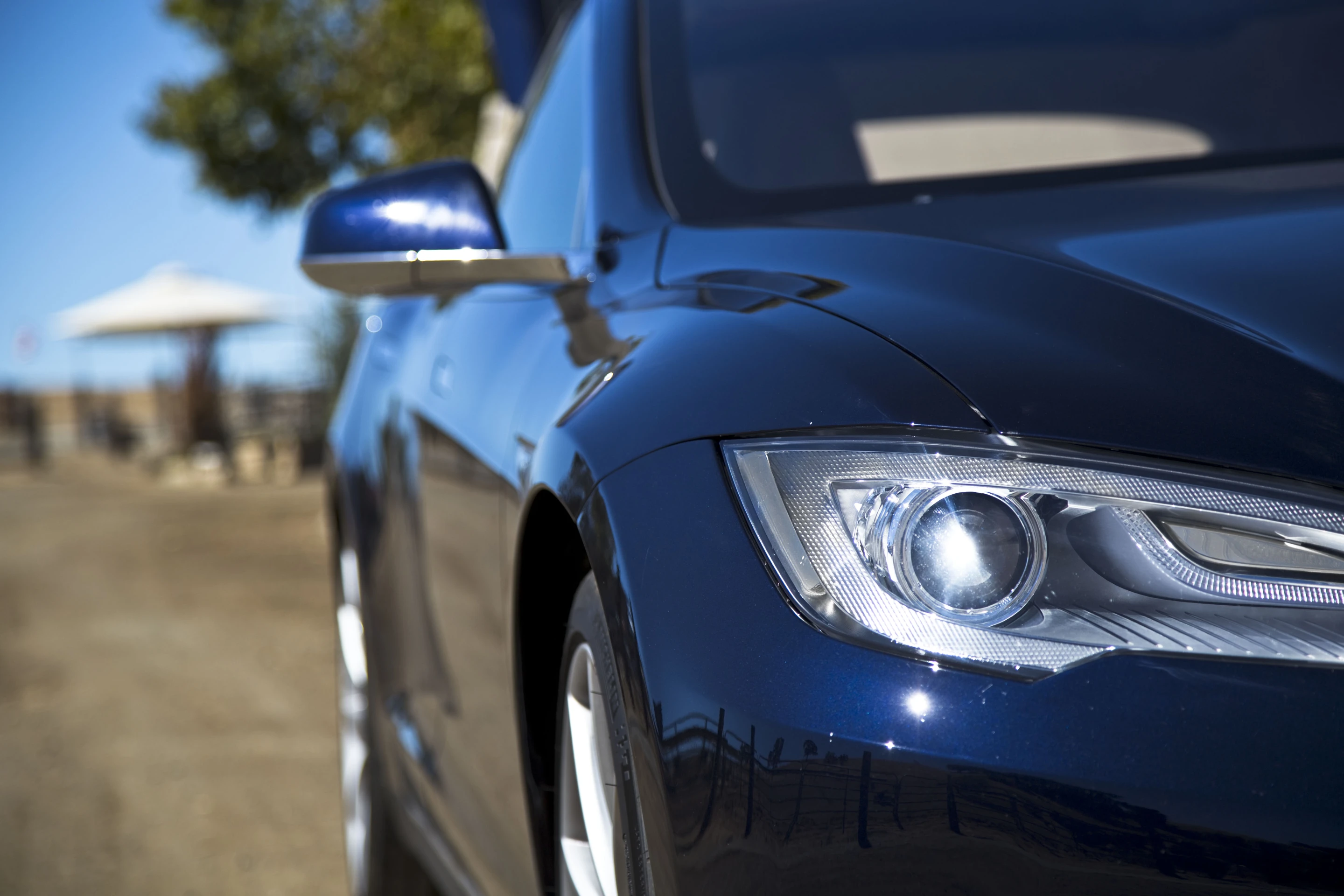 The Tesla Model S (Photo: Angus MacKenzie/gizmag.com)