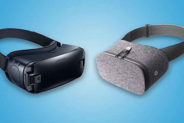New Atlas compares the features and specs of the Samsung Gear VR and Google Daydream View mobile virtual reality headsets
