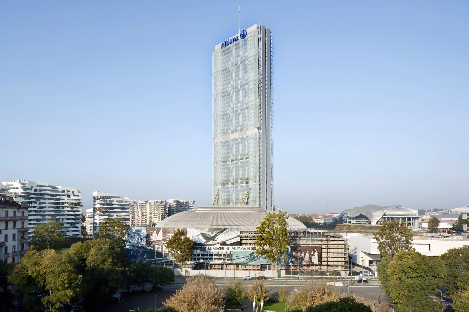 Allianz Tower is one of the tallest buildings in Italy