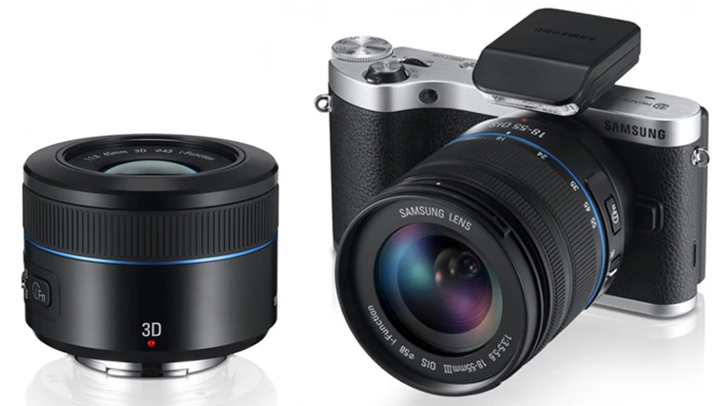 The Samsung NX300 was revealed along with a 45mm F1.8 2D/3D lens