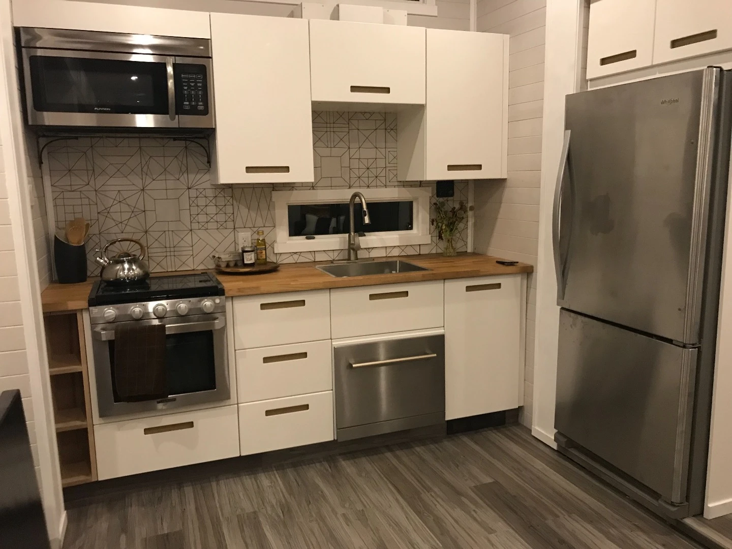 The Aurora's kitchen includes full-size appliances