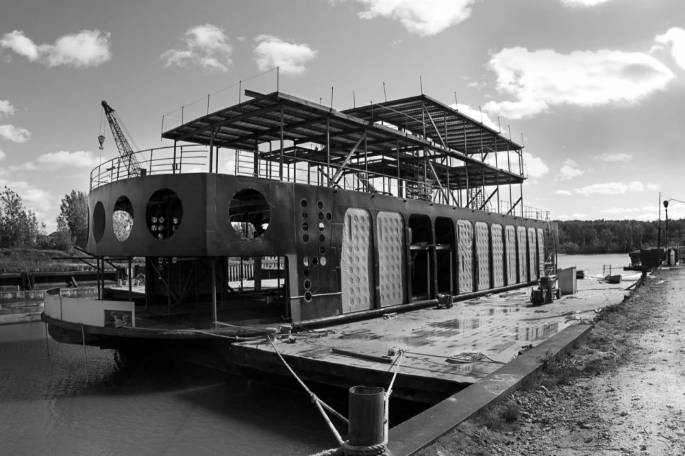Sid Lee Architecture is the design firm behind the transformation of this 1950's steam ferry into a contemporary floating day spa (Image by Sid Lee)