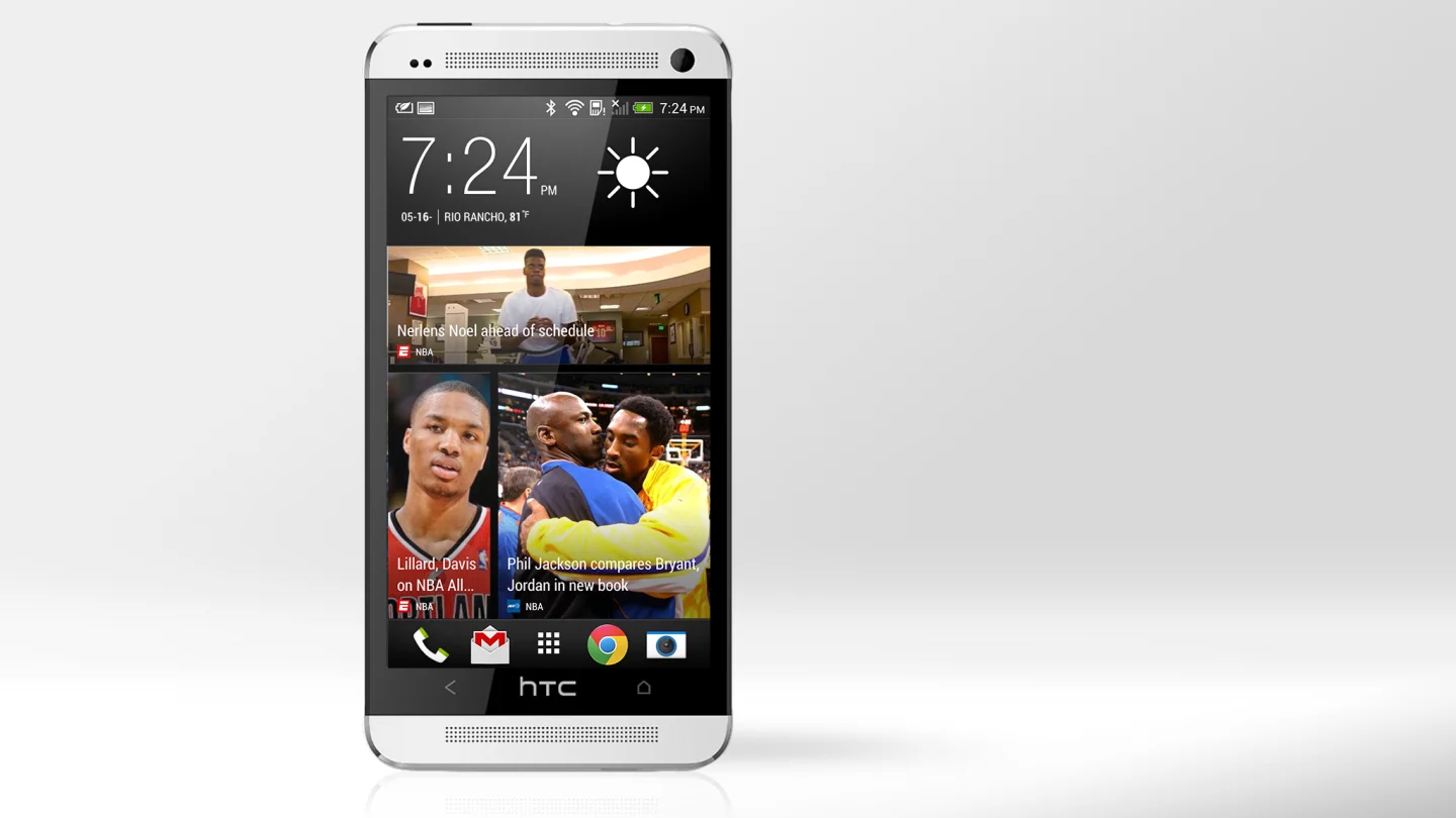 BlinkFeed is like a Flipboard clone that lives on your homescreen
