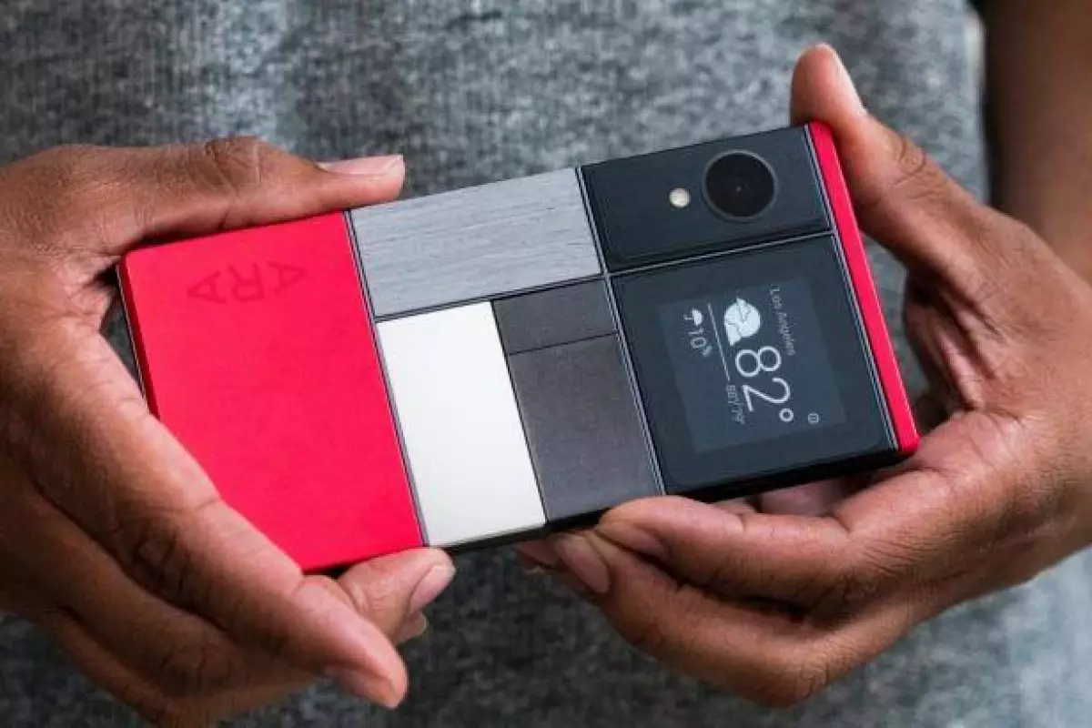 Project Ara is Google's modular smartphone, meaning hardware components like cameras, speakers and batteries can be swapped out and upgraded