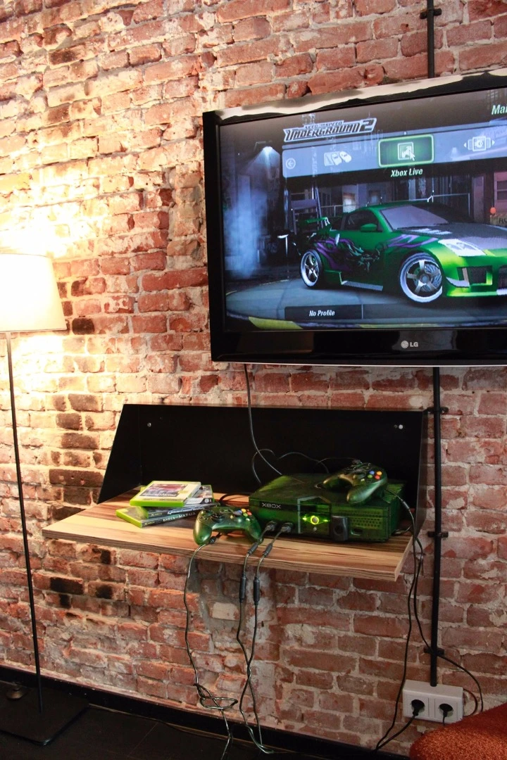 Consoles available at the Arcade Hotel include N64s, Ataris, PlayStations and Xboxs