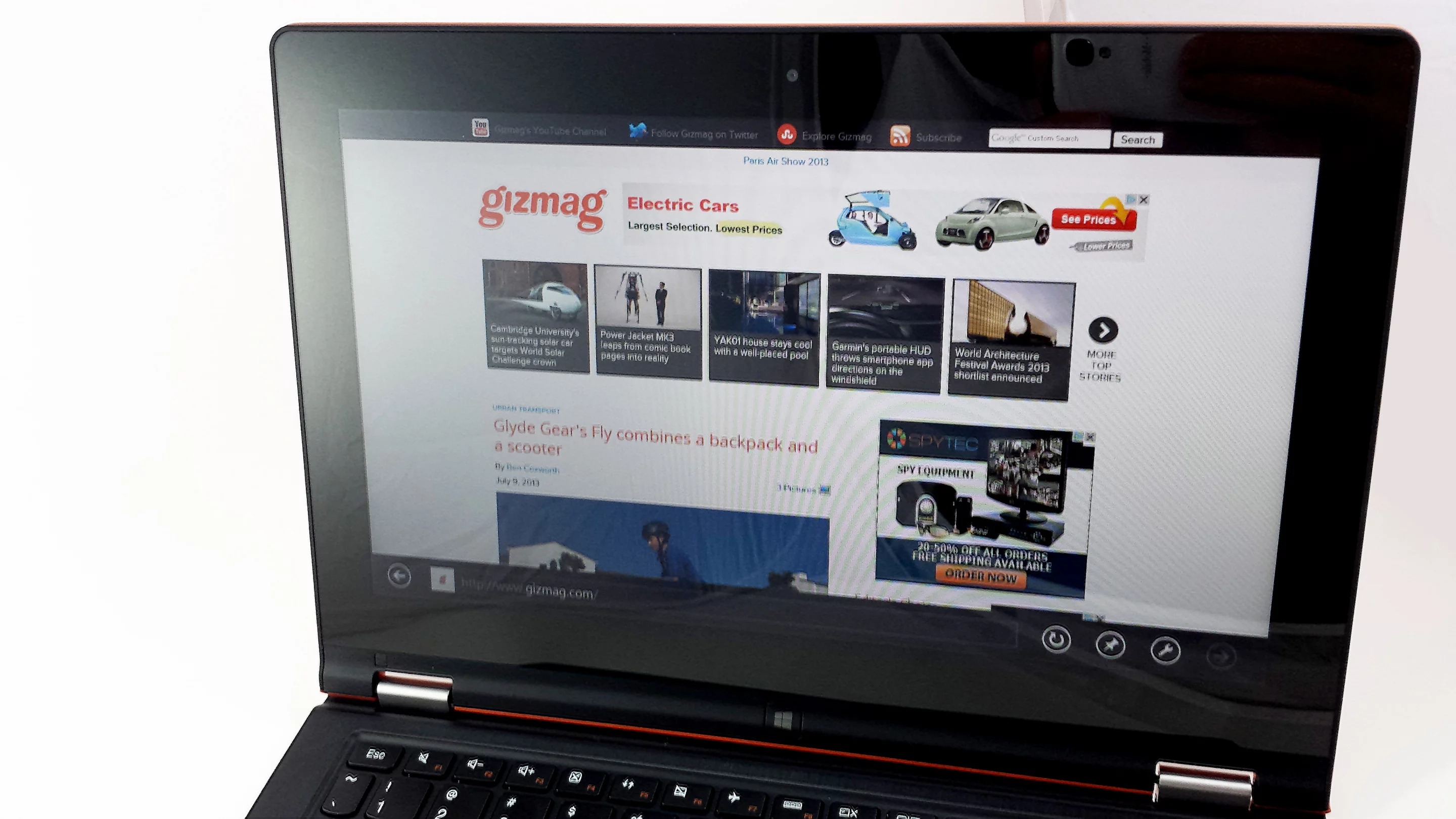 The 11.6-inch screen is a great size for Notebook Mode