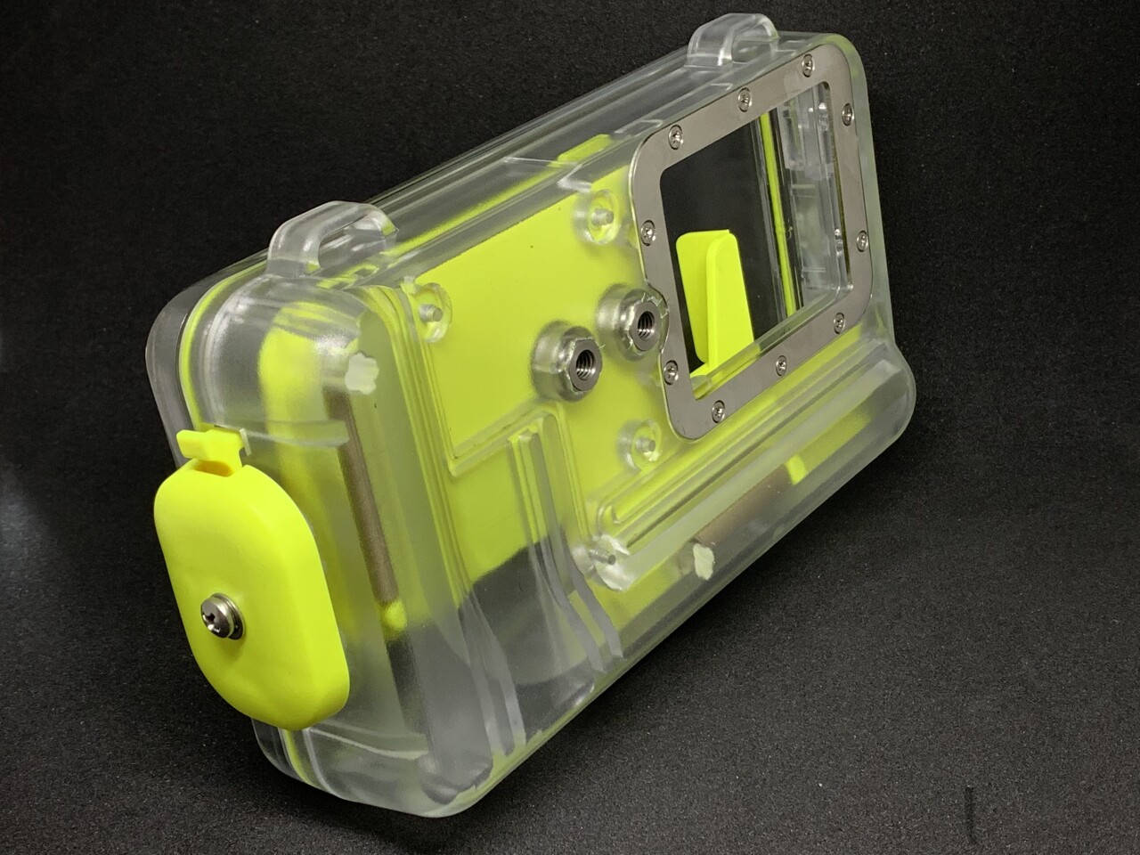 The Nautismart Pro can be ordered in yellow, pink or black