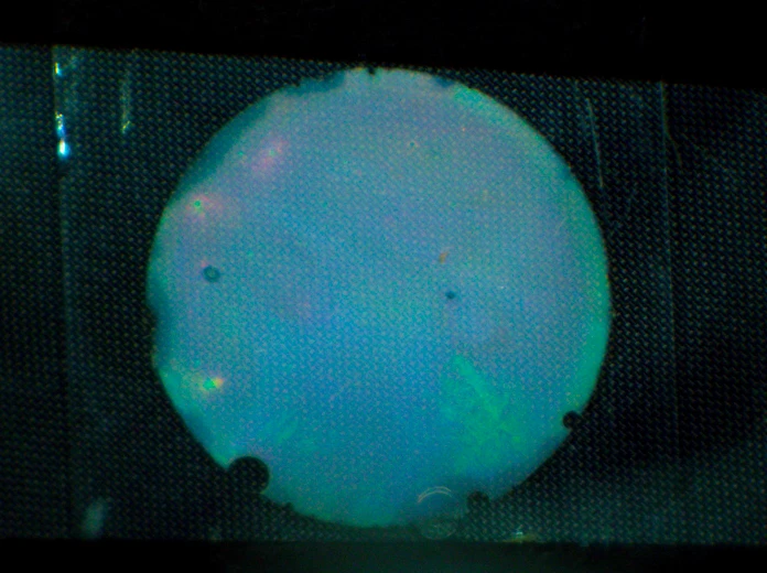 A sample of the hydrogel turns from blue to green to red, as it takes up glucose