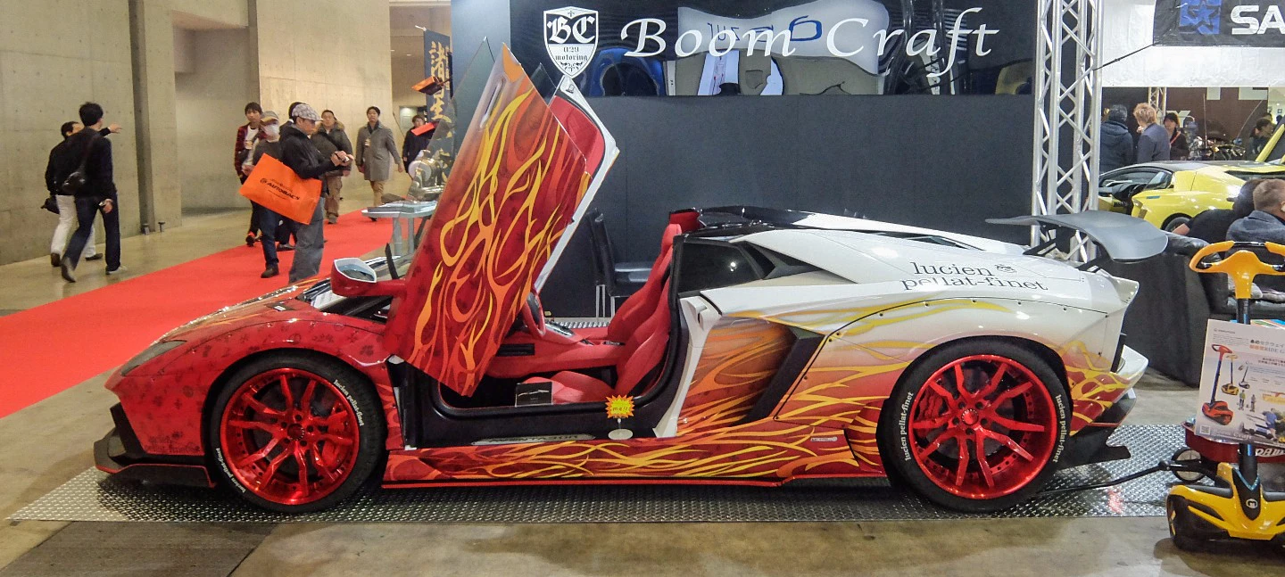Boomcraft had this fiery Lamborghini Aventador Roadster LP700-4 on display