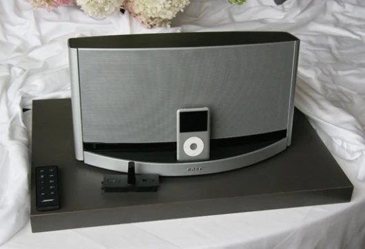 The Bose Sounddock 10