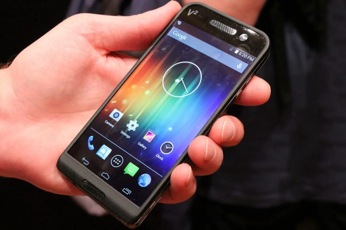 The Saygus V2 is a smartphone from a little company out of Salt Lake City, Utah with ambitions to take on some of the biggest names in the business (Photo: Eric Mack/Gizmag.com)