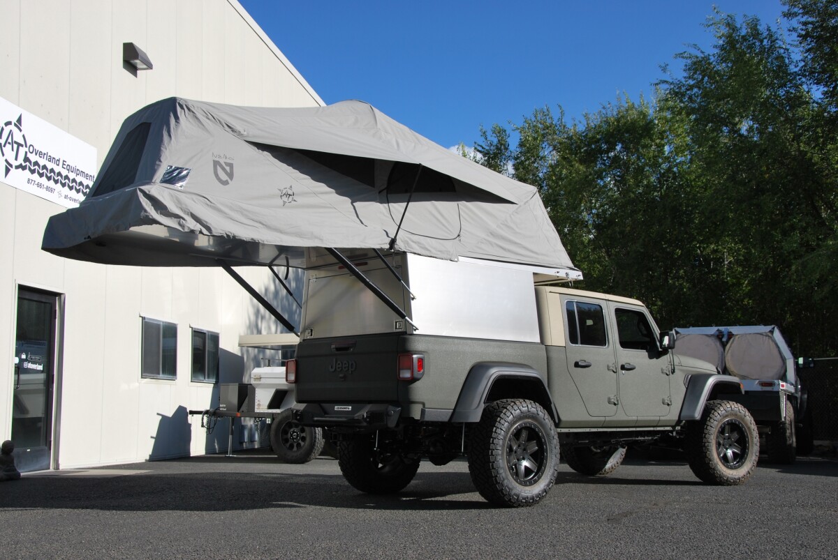 A more traditional AT Overland camper, the Habit is another option for Gladiator owners