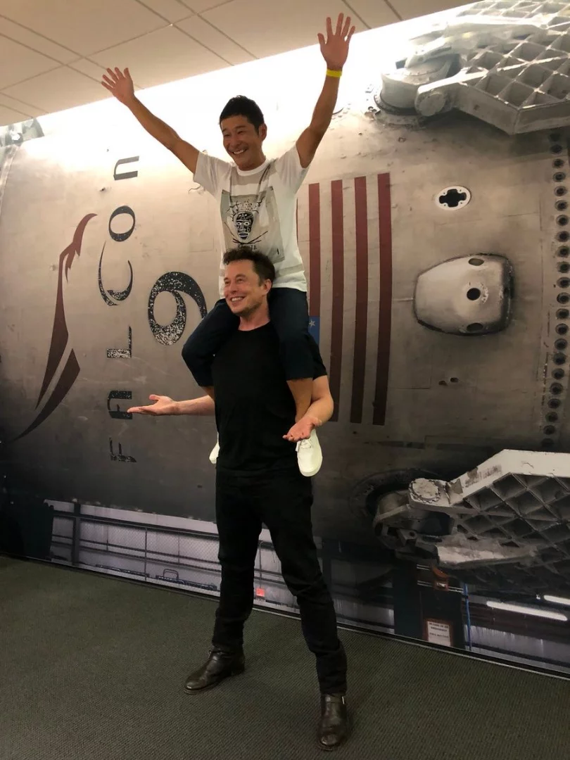 Yusaku Maezawa and Elon Musk ahead of the today's announcement