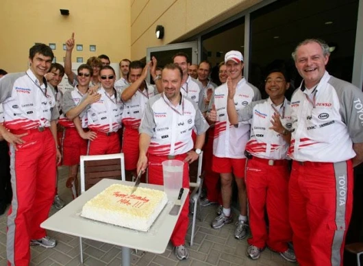 Mike Gascoyne celebrates his birthday with the toyota crew. What would you like for your birthday Mike?