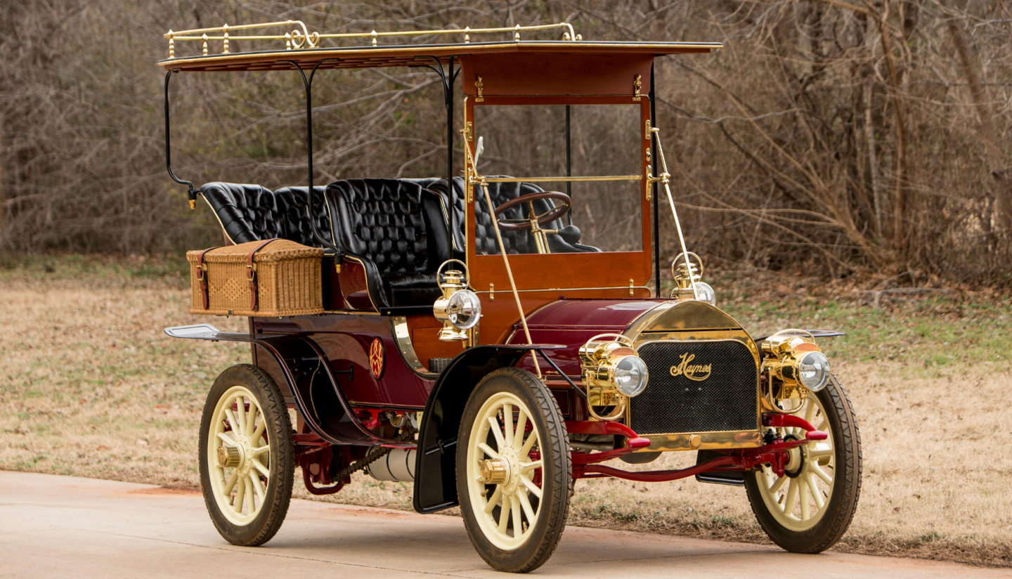 $190,400 | 1904 Haynes-Apperson Model F 18Hp Twin-Cylinder Rear-Entrance Tonneau | Auction House: Bonhams | Lot 255