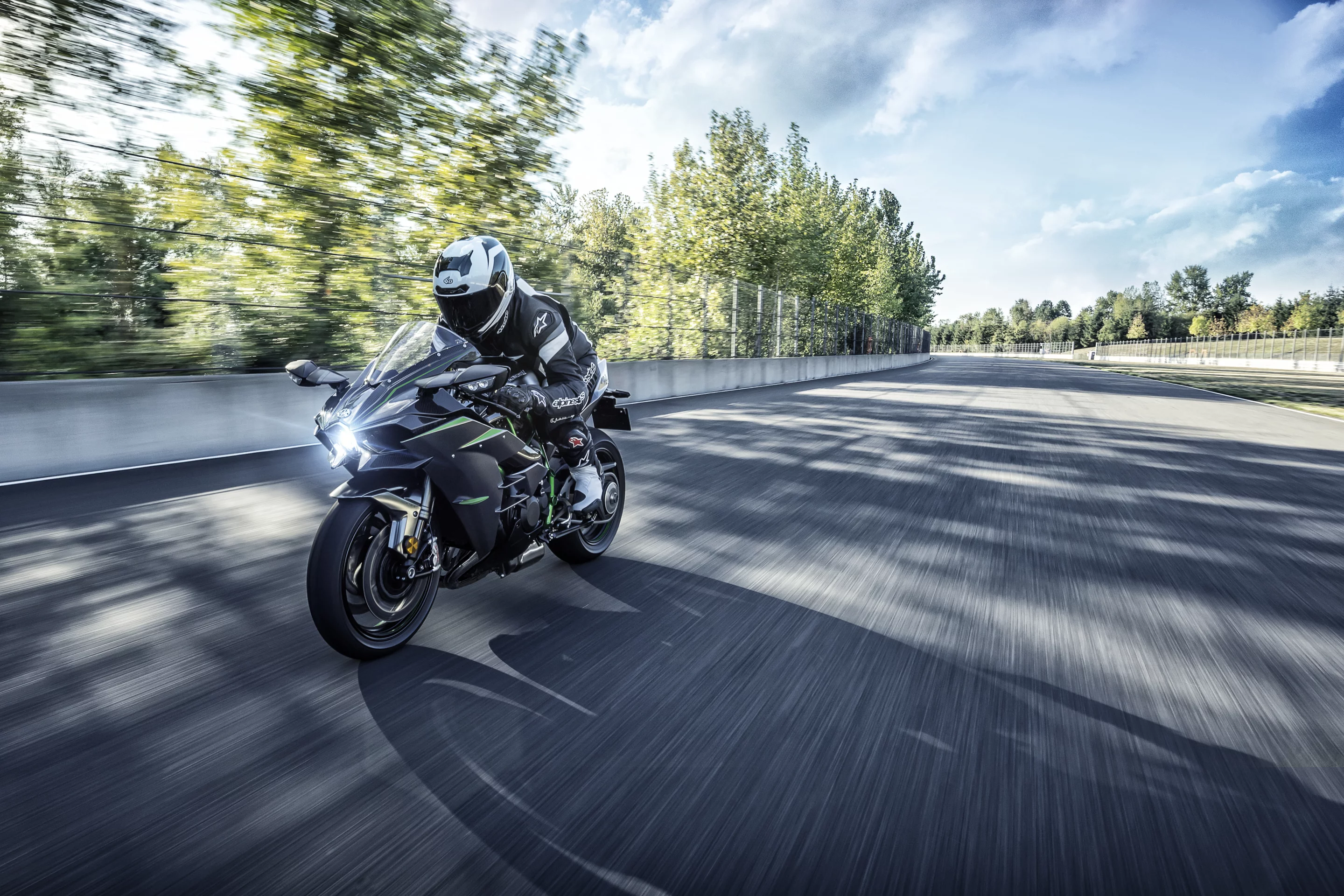 The 2019 Kawasaki Ninja H2 in action